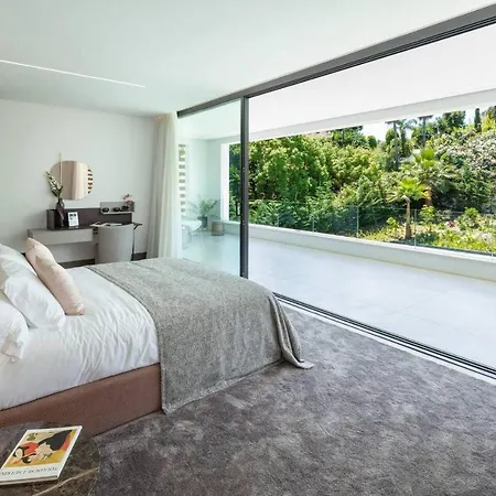 Newly Built 6 Bdrm Luxury In Nueva Andalucia Marbella